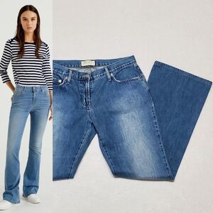 UNITED Colors of Benetton Mid Rise Faded Distressed Mid Wash Flare Jeans